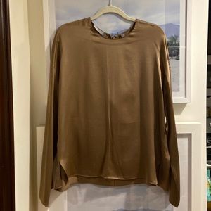 Gently worn Vince long sleeve silk blouse XL
